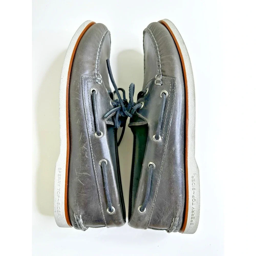 Sperry gold cup